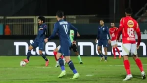 التعادل يؤسس لتوتر المواجهة الحاسمة بين الأهلي وإنبي في اللقاء المرتقب